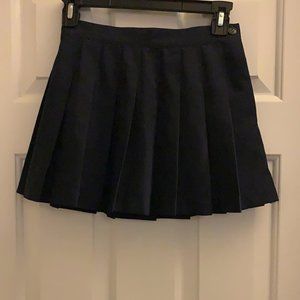 Girls size 10 tennis skirt navy